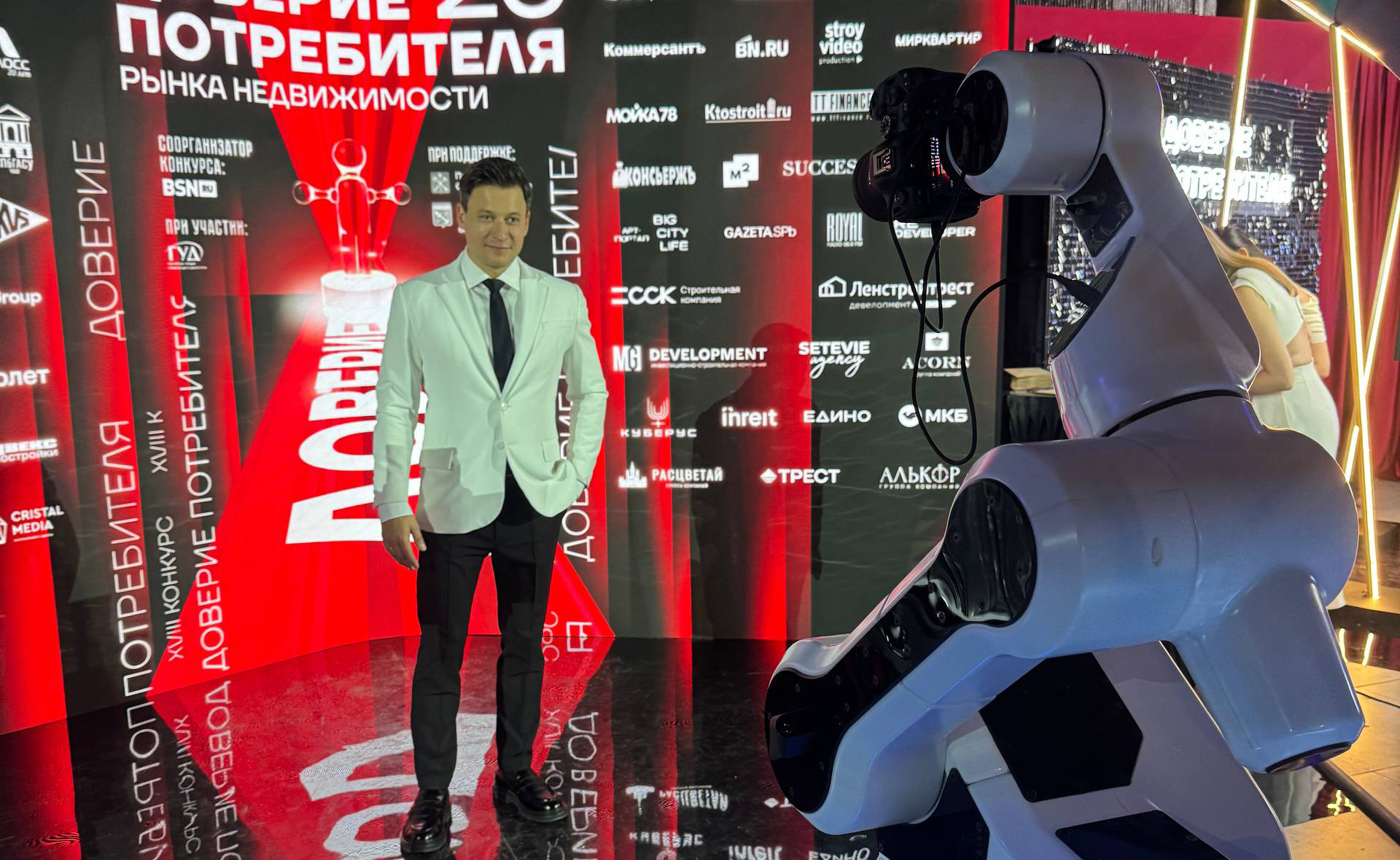 Glambot Роборука